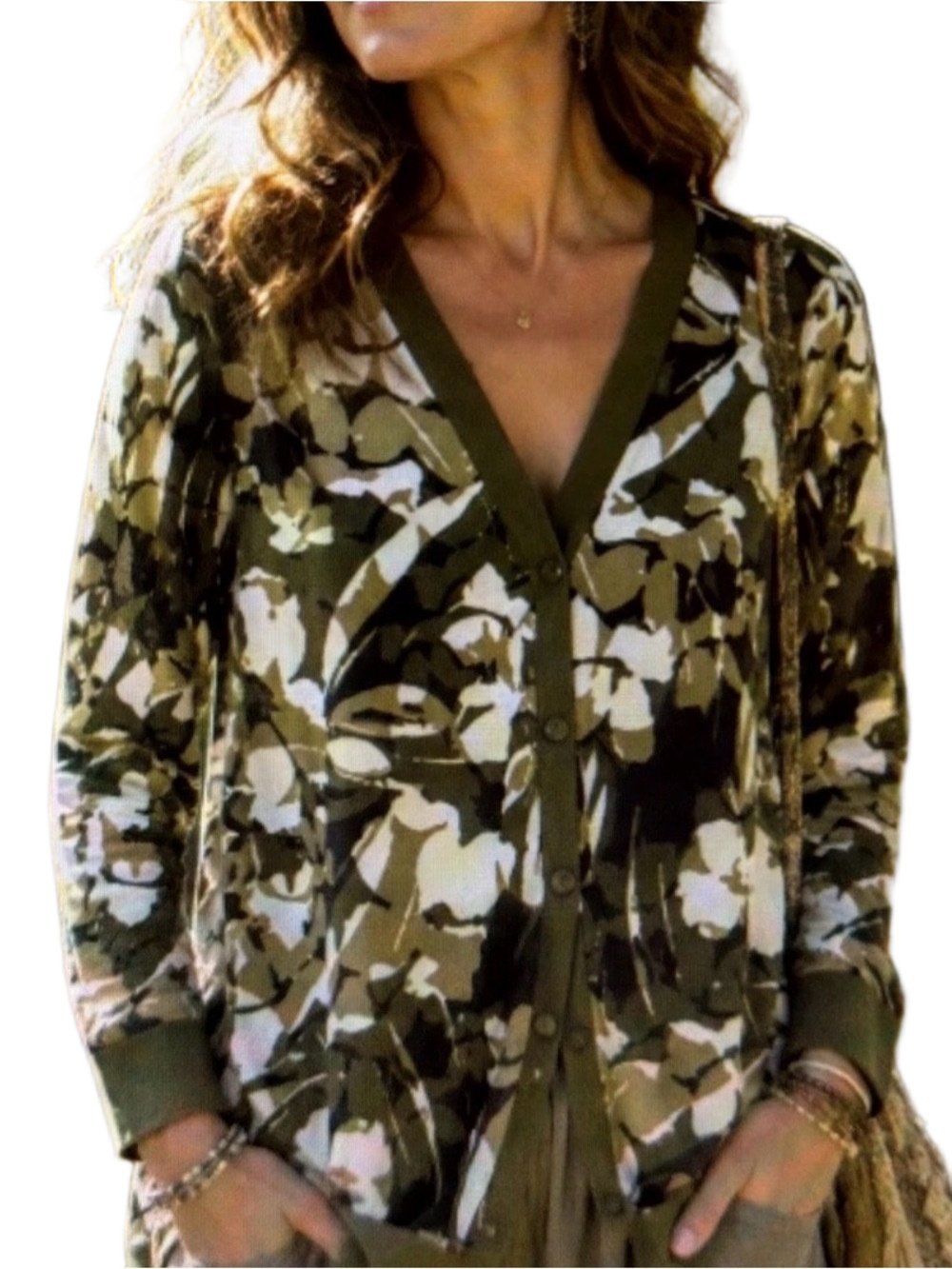 106. WOMENS CHICO’S 3/XL DETAIL TOP